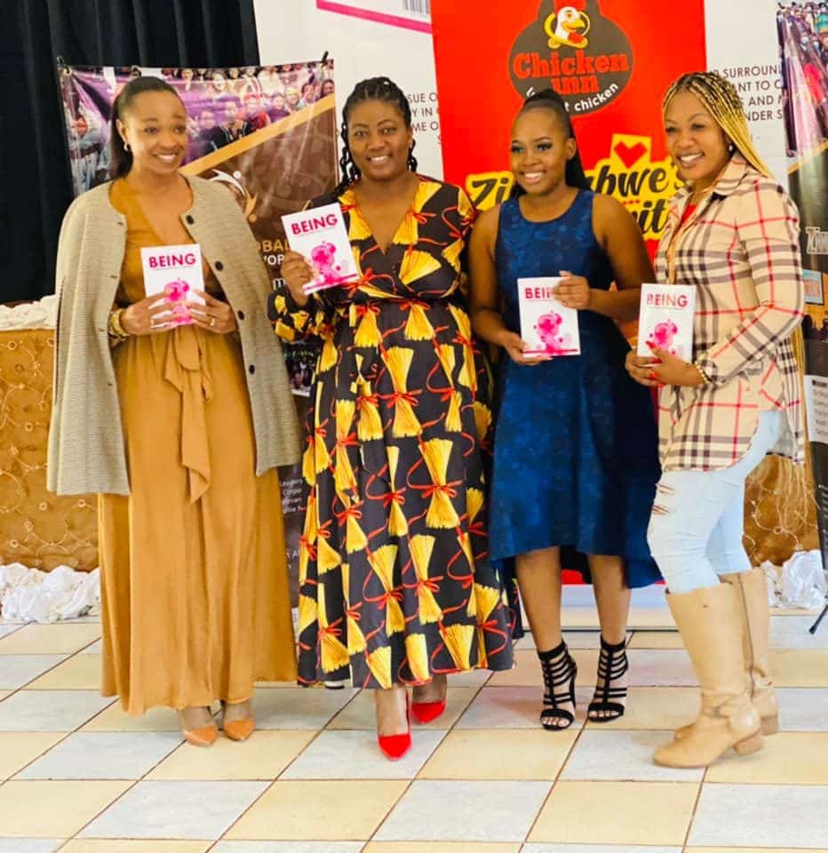 WCW

Today  we are crushing on Grettelle Gazah, a 19 year old writer , former Junior member of parliament , philanthropist and public speaker. She recently released a book on  feminism, gender equality and women empowerment titled "Being Unapologetically Feminist "
 <a href="/GrettelleG/">Grettelle Gazah</a>