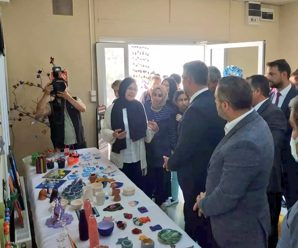 Feyzaiftlik's tweet photo. Engelli kursiyerlerimizin yaptığı ürünlerin  yer aldığı sergi açılışımıza katılımların dolayı Şile Belediye Baskanimiz Sn.Ilhan OCAKLI  Şile Ilçe Emniyet Müdürümüz Sn.Hazım GÜMÜŞ, Şile Ilçe Jandarma Komutanı Bnb. Özgür ÇAKICI, Ak Parti Şile Ilçe Başkanı Sn. Erdoğan AKGÜL, https://t.co/PwXZy2iyhC