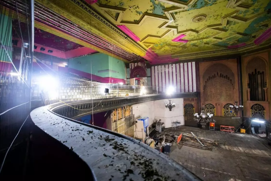 DESGroupUK's tweet photo. DES have commenced works at the refurbishment the EMD Soho Walthamstow Theatre. The initial focus is first fix containment in the high level roof space in the auditorium. The project is a 40 week programme and we look forward to working within this iconic venue. https://t.co/rfZPNGY7fl