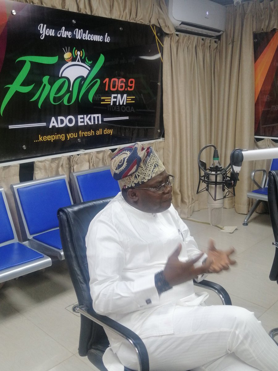 Yiaga Africa (@yiaga) on Twitter photo Vote buying and selling delegitimizes the winner of elections and by extension, governance. When citizens comodify their votes now, they don't have moral rights to demand good governance - <a href="/NwagwuEzenwa/">Ezenwa Nwagwu</a>
#WatchingTheVote Vote buying and selling delegitimizes the winner of elections and by extension, governance. When citizens comodify their votes now, they don't have moral rights to demand good governance - <a href="/NwagwuEzenwa/">Ezenwa Nwagwu</a>
#WatchingTheVote