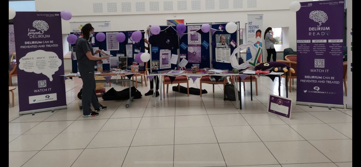 The importance and impact of delirium on dementia in the atrium at James Cook hospital today partnership working Liaison Psychiatry #DementiaActionWeek2022 #DementiaActionWeek #DementiaAwarenessWeek  @TEWV @TeesValleyCCG @South_Tees_TCVs much thanks to @julesloveschoco