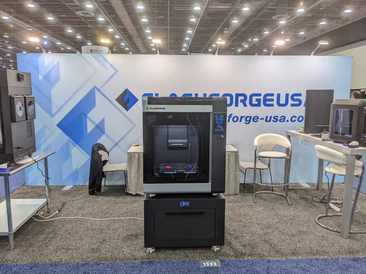 ff3dprinters's tweet photo. Our dear distributor, Flashforge USA, is presenting at the Rapid+TCT 2022 Show! Except for Flashforge's star products, they revealed our next new product - #Guider3Plus.
📍Come and visit at BOOTH #1333, Huntington Place, Detroit, MI, United States. The event ends on May 19. https://t.co/EIG0SYs2jI
