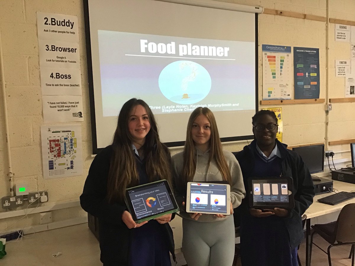 CodingDeptSTJ's tweet image. 1st year coding girls who competed in the AWS Get IT semi-finals last week 🤩 the judges questioned the girls on their app which encourages less food waste and meal planning ♻️ as only 10 schools made it to the semi final this was a brilliant achievement 👏 @AWS_Edu #GirlsInSTEM