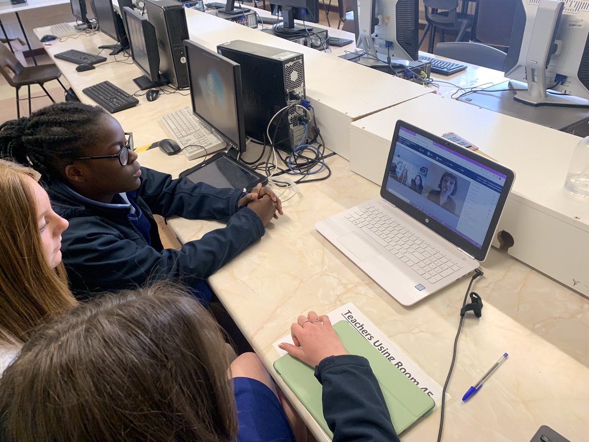 CodingDeptSTJ's tweet image. 1st year coding girls who competed in the AWS Get IT semi-finals last week 🤩 the judges questioned the girls on their app which encourages less food waste and meal planning ♻️ as only 10 schools made it to the semi final this was a brilliant achievement 👏 @AWS_Edu #GirlsInSTEM