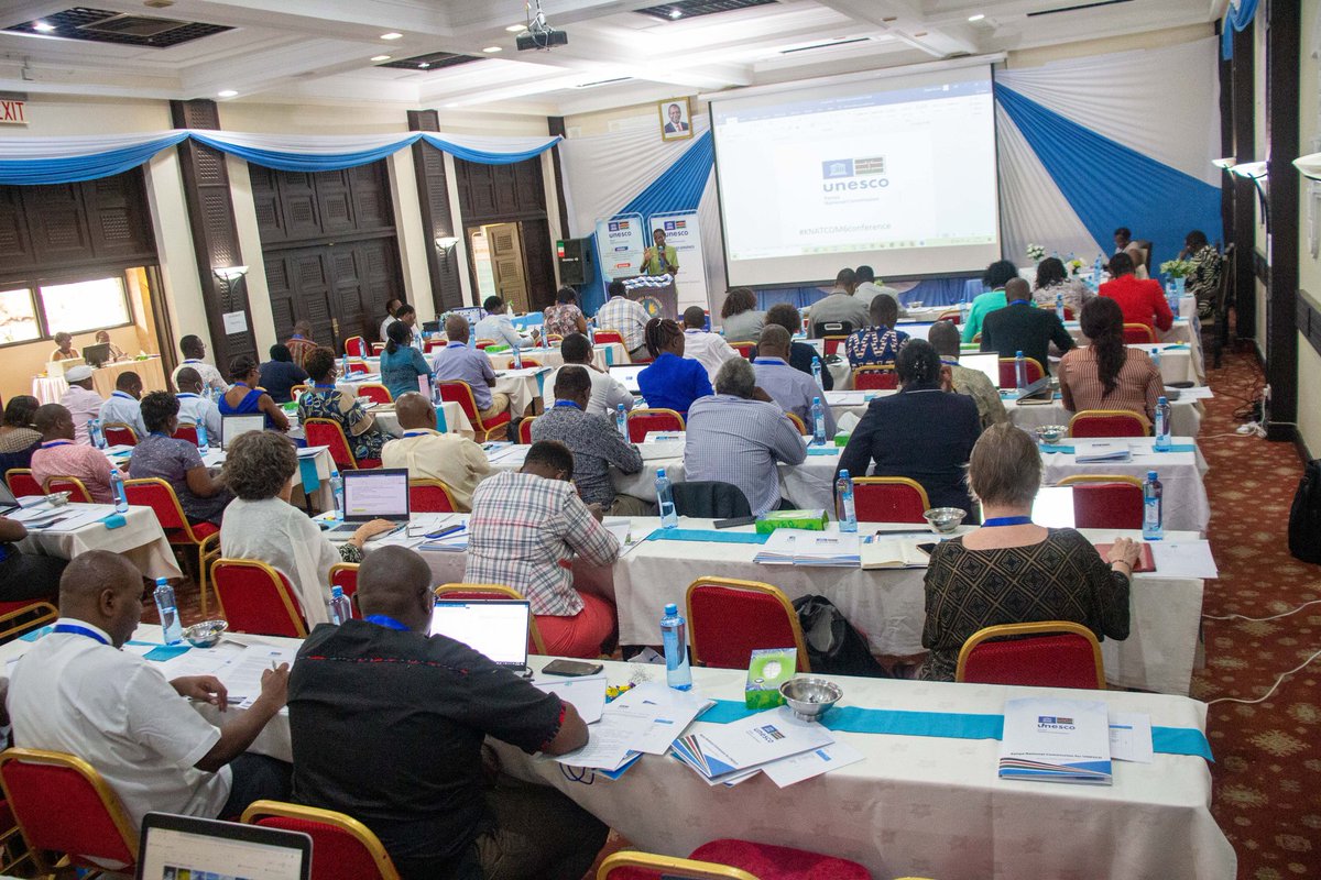 UnescoYouthKe's tweet photo. Dr. Margaret Mwarima, Principal secretary, State department for vocational and Technical Training at @EduMinKenya , giving presentations during the ongoing #KNATCOM6Conference
@NatcomUnescoKe @UnescoEast
@mwakima_dr https://t.co/26nFfZHBfb