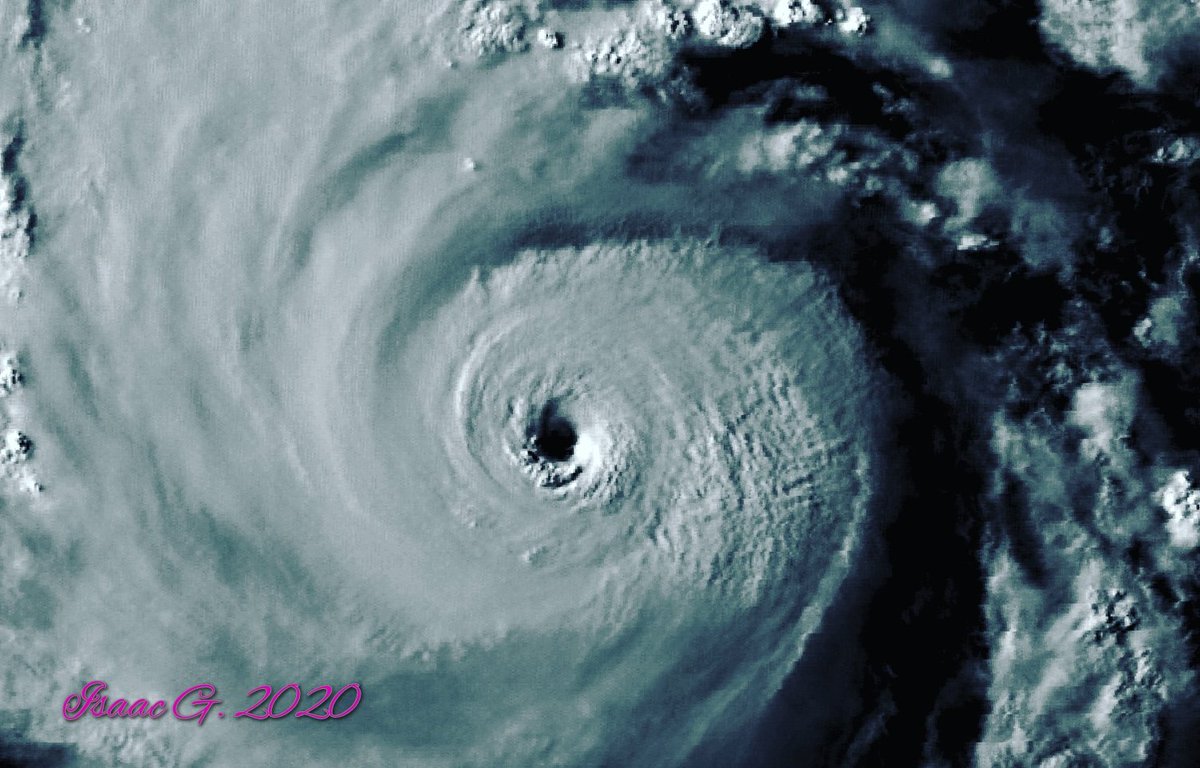 CycloneAnalyser's tweet photo. Video Animation  :-
@SuryaRajkumar5
https://t.co/AXjZ4dBK2n

@CycloneUpdates3
https://t.co/Y4tdnQfae5

📸 - @Storm_Chaser_75 https://t.co/3RHtDoGaNw