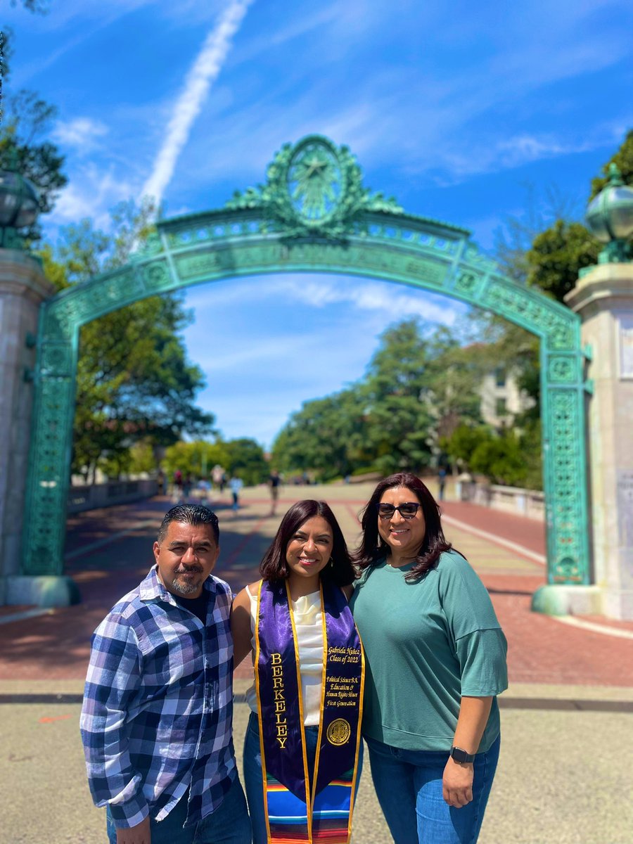 gaaabbyyn's tweet photo. Graduated from the #1 public university in the world✨ba in poli sci and a double minor in human rights &amp; education! I couldn’t have done it without the support of my beautiful family. Catch me in DC fighting against systemic inequities in schools while getting my masters in edu https://t.co/JoGDGDT7jD