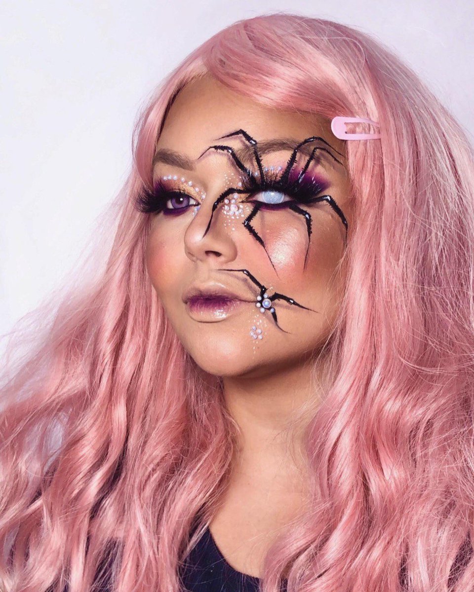 Maxglin's tweet photo. @ABHcosmetics https://t.co/TSyj2zCNpP https://t.co/xYNhgZ9SEq