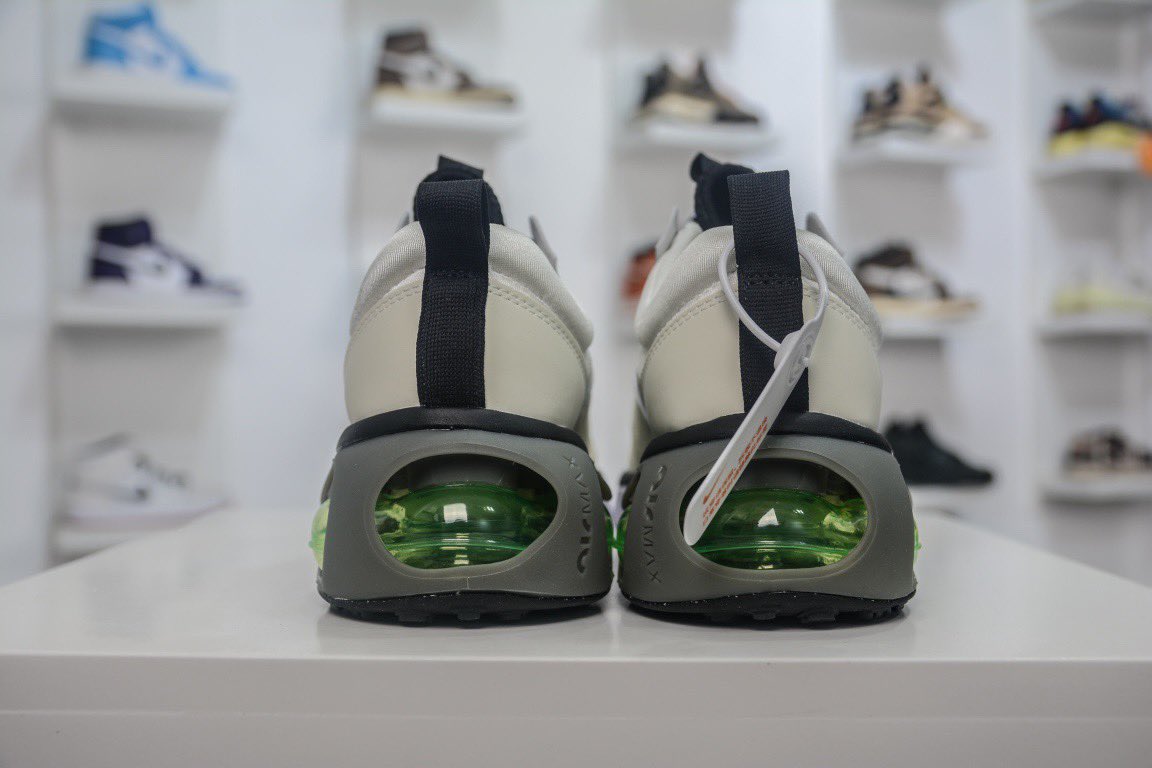 Ptshoesx's tweet photo. 🗝399 Air Max 2021 半掌气垫运动鞋 机能风 原装公司级 出货实拍该鞋款以黑色、浅灰灰色和粉色的组合示人  酷感十足 鞋款最大亮点是足底和空心泡沫中底的新型Air缓震装置 带来了更为轻便柔软的脚感 货号：DH5134-100尺码：36 36.5 37.5 38 38.5 39 40 40.5 41 42 42.5 43 44 44.5 45 https://t.co/Ef5sPW3l74