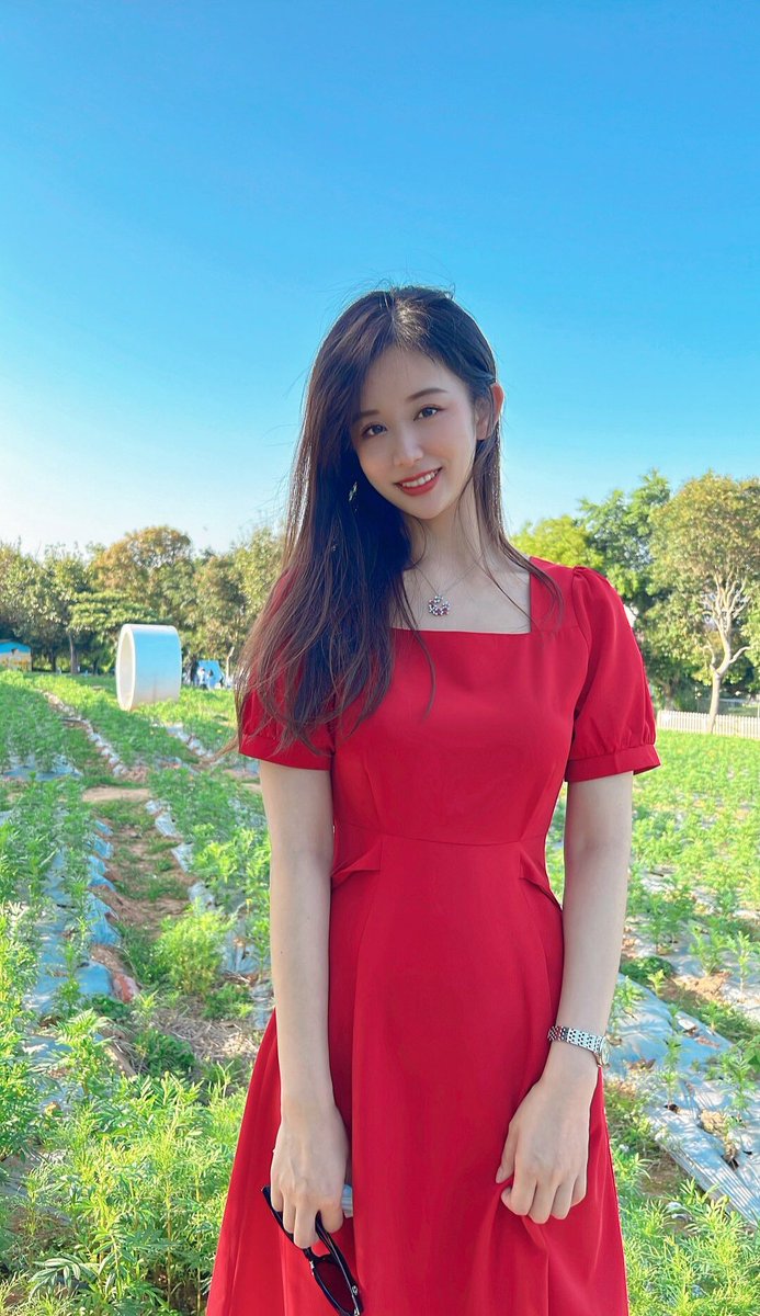 cooln09's tweet photo. #scenery，Compared with poetry and distance, I still prefer the atmosphere of the market, the atmosphere of the world, the simple and light life, and the people who work hard and do not escape from life. https://t.co/sLGX2CY8RY
