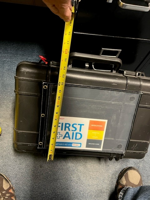 Discovery_MD's tweet photo. Good things come in small packages. Find out how to get your very own #medchest here: https://t.co/cx1HQrHU2c https://t.co/zIz8R7Vo3A