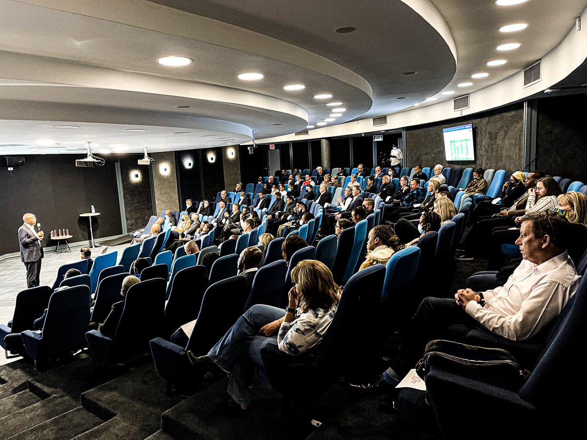 mteton's tweet image. Employee update meeting. #Altron #ThereWhenItMatters