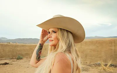 Miranda Lambert’s Palomino Earns Distinction As Highest – Debuting Country Album of 2022: thegreeneroommagazine.com/miranda-lamber… <a href="/mirandalambert/">Miranda Lambert</a> <a href="/John_Reasoner/">John Reasoner</a>