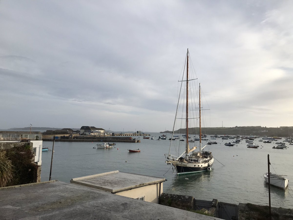 come2scilly.com tweet media