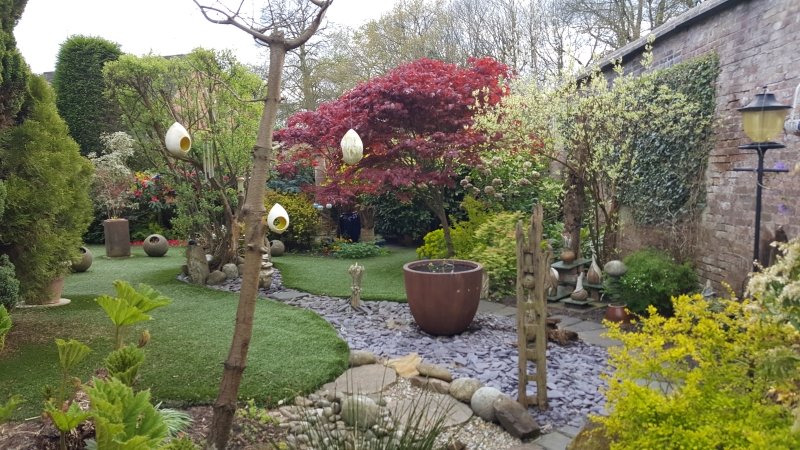 Sun 22 May Courtwood House, 3 Court Walk, Betley, Crewe CW3 9DP is open 12-5. 
findagarden.ngs.org.uk/garden/16151/c… 
Small L-shaped, walled garden, designed as a walk-through sculpture. Shrubs, water features, hidden spaces, seating ,strong shapes &amp; effects. adm £4 child free.