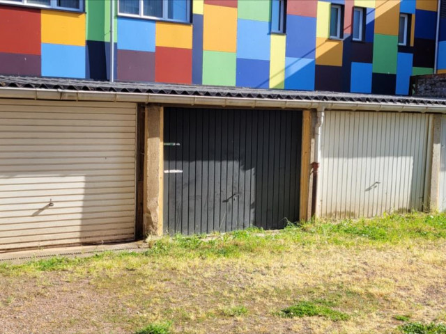 LWNotaires's tweet photo. Nouveau: A vendre - Parking/box/garage - LOOS (59120): https://t.co/NAnSRR6XAp https://t.co/whxBwLLJQJ