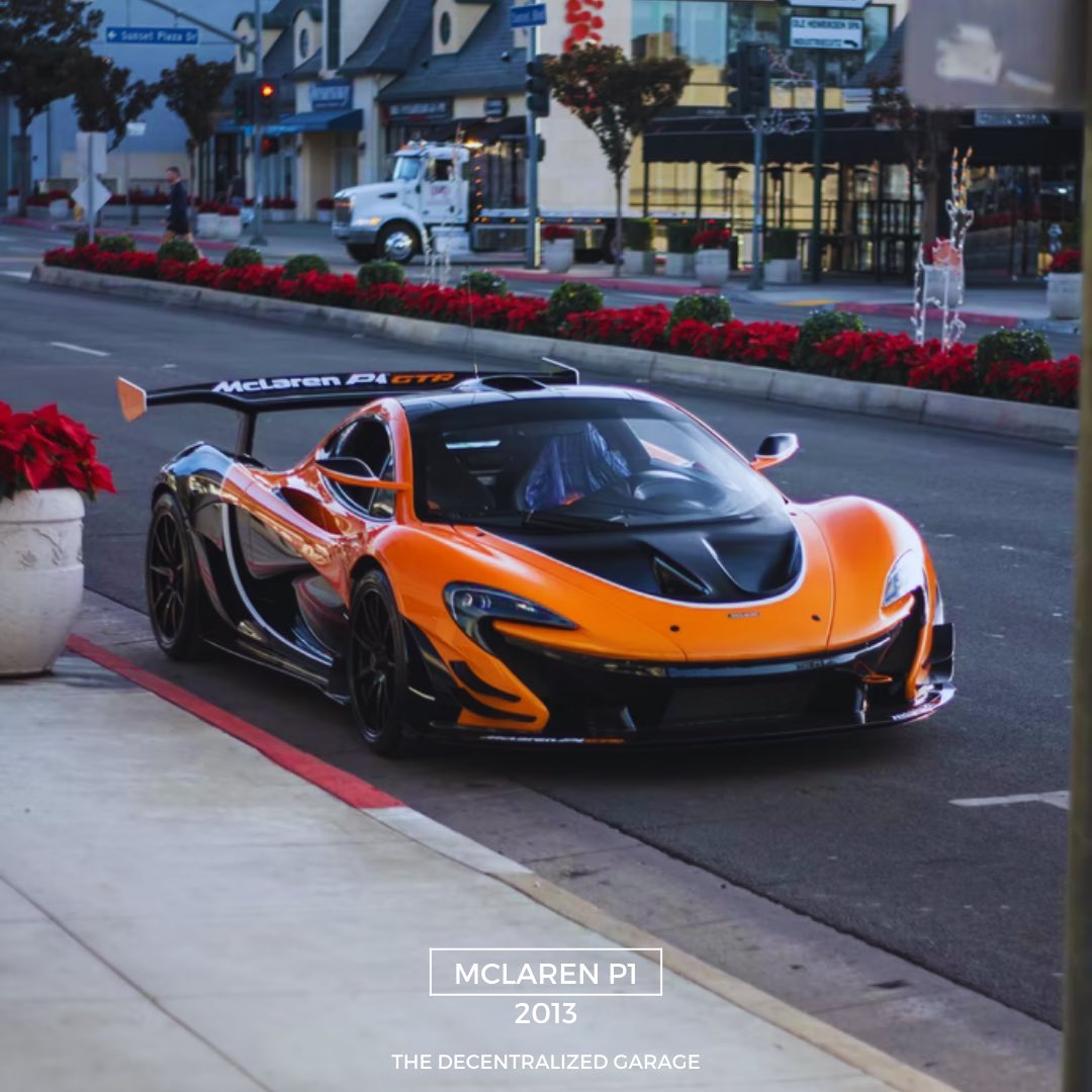 TDG_off's tweet photo. « Once you’ve raced, you never forget it…and you never get over it » - Richard Childress
#McLaren #McLarenP1 #supercars https://t.co/aIbbflkKqR