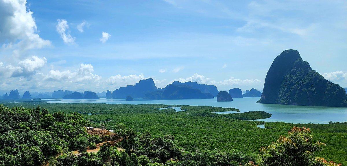 Roimeister's tweet photo. Phuket https://t.co/haZAB5nlPB