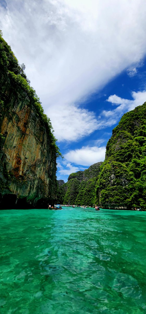 Roimeister's tweet photo. Phuket https://t.co/haZAB5nlPB