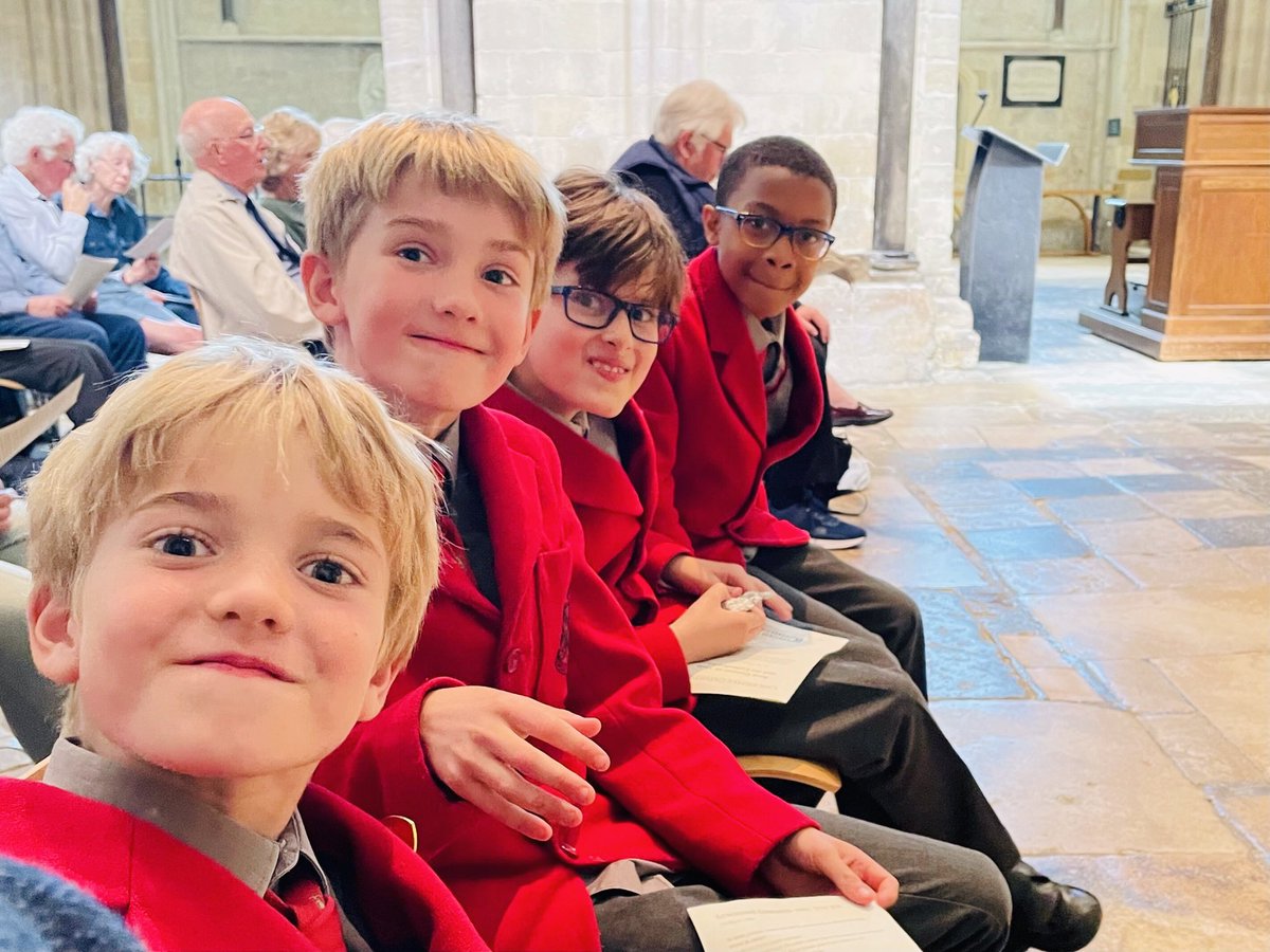 Did you see the Choristers perform their lunchtime concert yesterday with the rest of <a href="/ChiCathedral/">Chichester Cathedral</a> Choir and The Rose Consort of Viols? It was truly amazing!

#earlymusic #livemusic #choralmusic <a href="/CSAChoir/">CSA Choir Schools</a> <a href="/PrebendalBoard/">Prebendal Boarding</a> #chichester #westsussex