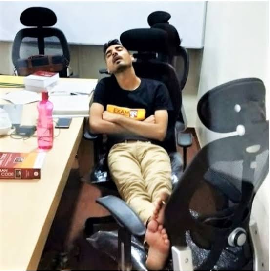 SandySandeep91's tweet image. #Release_Vivek_sir
Daroga price in only 15 lac/-
Big sale offer me only 20 thousand/-
@myogiadityanath @myogioffice