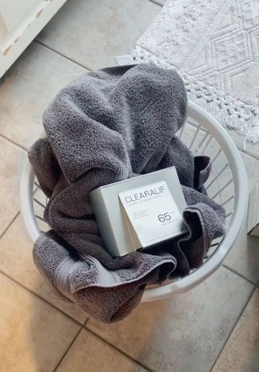clearalif's tweet image. Every time we do laundry, we reduce the use of chemicals, waste of water and the use of plastic. Small actions can have a very big effect. Thank you so much for your contribution to the conservation of our planet.
#clearalifofficial #ecofriendly #Sustainable  #zerowaste #nature