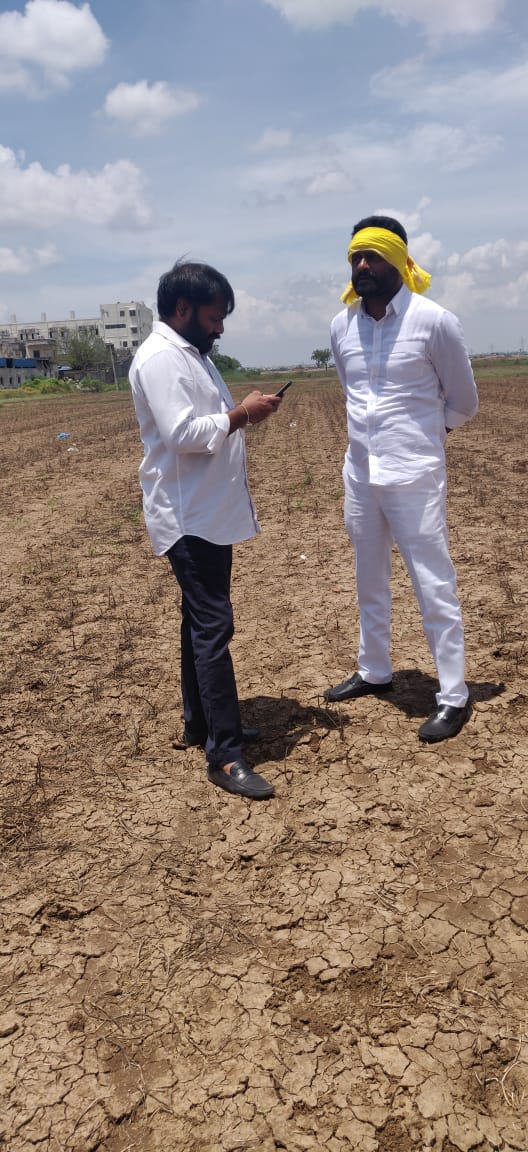 PogakuJairamTDP's tweet photo. తెలుగుదేశం పార్టీ, ఆంధ్రప్రదేశ్ రాష్ట్ర కార్యనిర్వాహక కార్యదర్శి, సభ్యత్వ నమోదు కో ఆర్డినేటర్, సోదరులు శ్రీ కిలారు రాజేష్ గారితో సభ్యత్వ నమోదు, మహానాడు ఏర్పాట్లు తదితర అంశాలపై చర్చించడం జరిగింది. https://t.co/I5lVzRlYjK