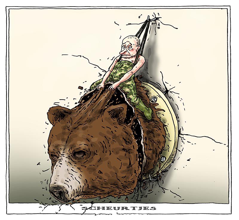 joepbertrams's tweet photo. Commandant #Putin #RussianArmy #RussischeBeer #verscheurd https://t.co/j3uPpKd9xY