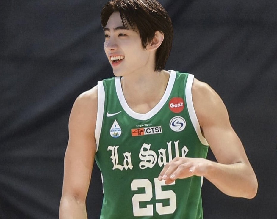 hoonietales's tweet photo. a sungwon/hoonwon au wherein jade (jw) went to the arena initially to support the ust growling tigers until his eyes landed on dlsu’s new king archer, solon santiago (sh) https://t.co/FOw5THRRqz