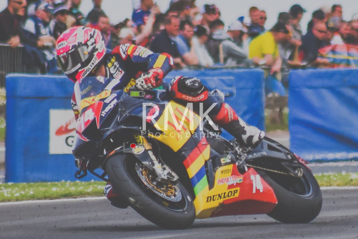 RMK_Photos's tweet photo. Another from @DaveyTodd74 kicking up the stones at Juniper Hill chicane from Saturdays @northwest200

@BBCSPORTNI 
#nw200
#NorthernIreland 
#portrush #portstewart
#sportphotography
#nikonphotography 
#nikonireland
#motorcycle 
#roadracing
#roadraces
#Motorsport
#motorbike https://t.co/IPJFtHiCPH