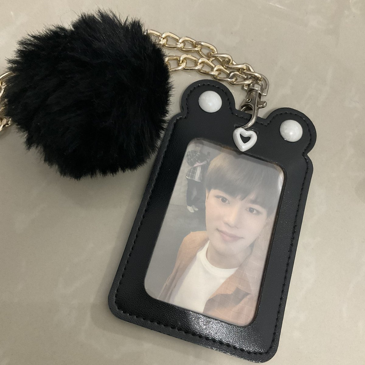 cartdepapel's tweet photo. ✉️ @chyspx #chythanks ´ˎ˗
taeil was came home , thank u so much po for packing it safely and for the smooth transaction ! ♡ https://t.co/9t9egMBjeu