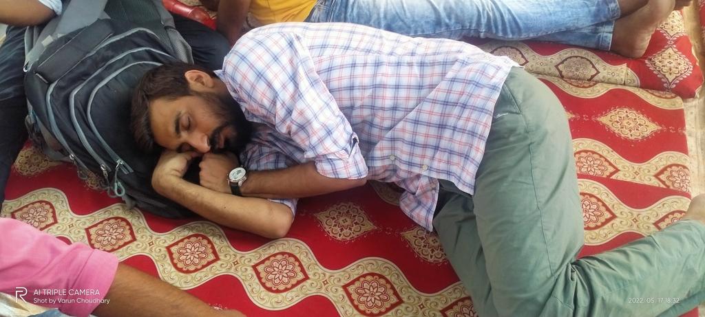 its_gurjar12up's tweet image. #Release_VivekSir
विवेक Sir जी को रिहा करो।
@Uppolice 
@CMOfficeUP 
@prachiIPS 
@kmrvivek14