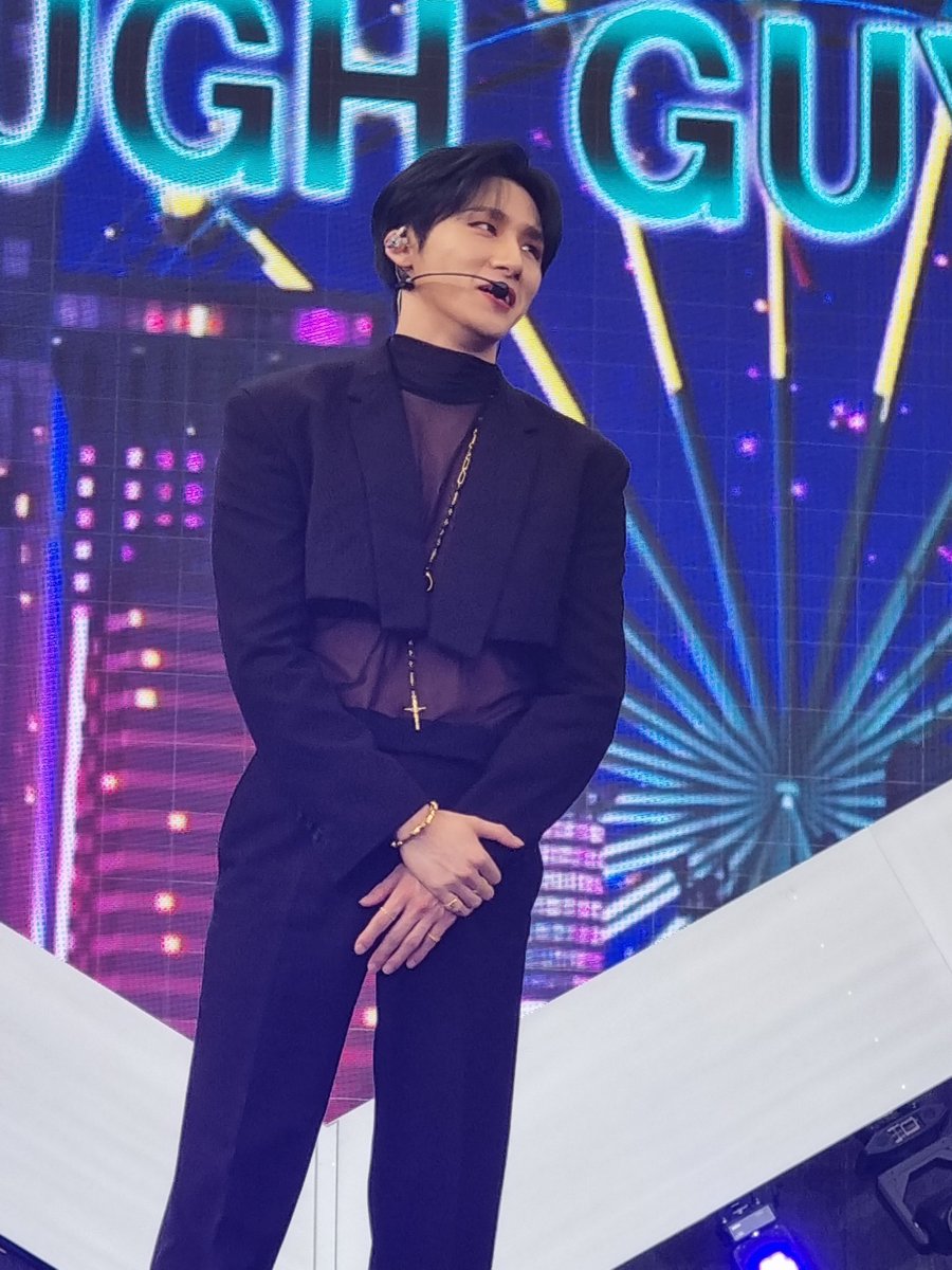 cicilefambon's tweet photo. I.M. 🙀❤ Monsta X !
#KPOPFLEX #kpopflexfestival #MONSTAX #IM #Frankfrut #MONSTAX_LOVE #frontofstage #Day2 #I_M https://t.co/NEjA2penNG