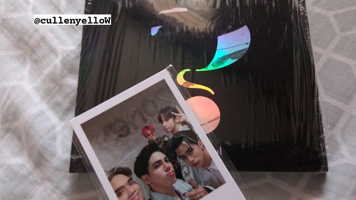 cullenyelloW's tweet photo. selling my PAGSIBOL EP WITH POLAROID.

DM ME FOR THE PRICE AND DETS.

THANK YOU PO!!

RFS: need pambayad sablay and uniform :>> https://t.co/wVtS0Q3Zbh