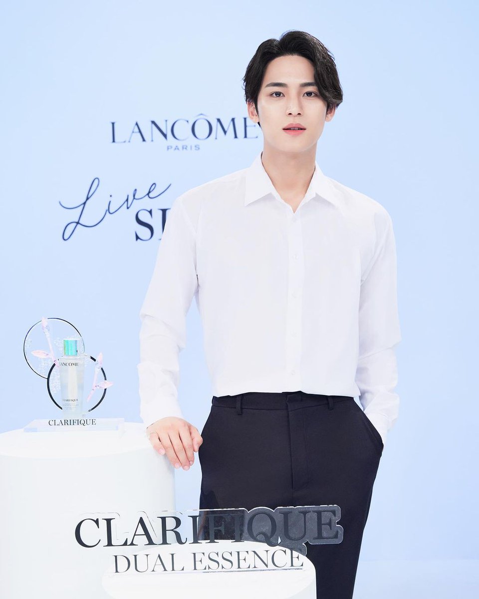 CCT_MINGYU's tweet photo. [INSTAGRAM BOOST]
220518 harpersbazaarkorea updates

Behind the scene cuts of Seventeen Mingyu on Clarifique Live Show by Lancome

LIKE, COMMENT, SHARE ✔
🔗https://t.co/jOLwgzC6Hy

#LANCOMExMINGYU
#MINGYU #세븐틴 #민규
@pledis_17 https://t.co/7wjOCCKmkP