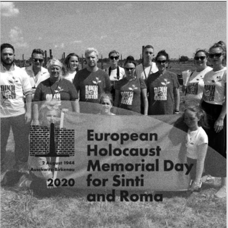 josieproudpavee's tweet image. Remembrance  #2August22 Auschwitz-Birkenau  #Lookanddontforget #Block13 
#RRHateCrimeEducationFourm antigypsyism/anti-Roma discrimination
#Kracow102022