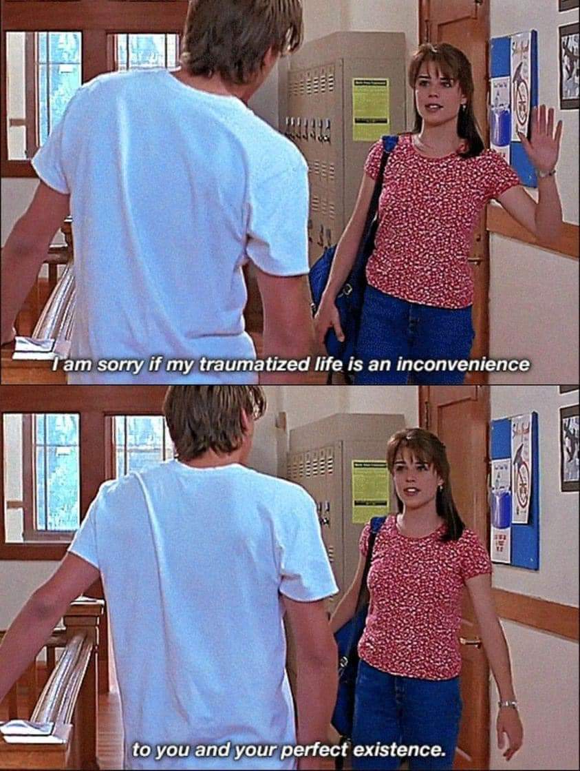 BeyondTheMask8's tweet photo. Me with everyone I know...

#scream @ScreamMovies https://t.co/T6uF4bEf5U