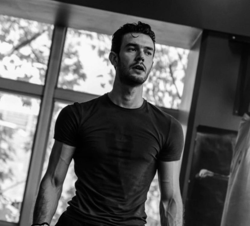 Hankerf34137070's tweet photo. 👀 lütfen #SerayKaya #AytaçŞaşmaz ❤️‍🔥 https://t.co/1F695gMssq