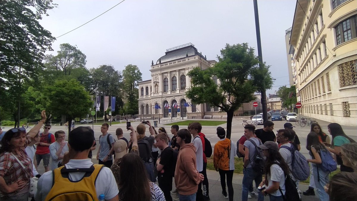 aiplus_eu's tweet photo. We loved getting to know Ljubljana... but we fell in love with Lake Bled. Some of the students actually dared to sail its waters 😍

#Aiplus_eu #ErasmusPlus #ArtificialIntelligent #ljubljana #bledlake https://t.co/zSwDB1dqXF