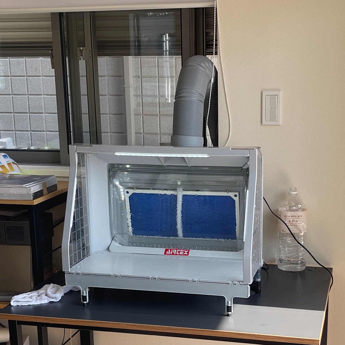 AIRTEX 塗装ブース 室内塗装の臭いを吸引！LEDライト装備＆折りたたんで持ち運べる