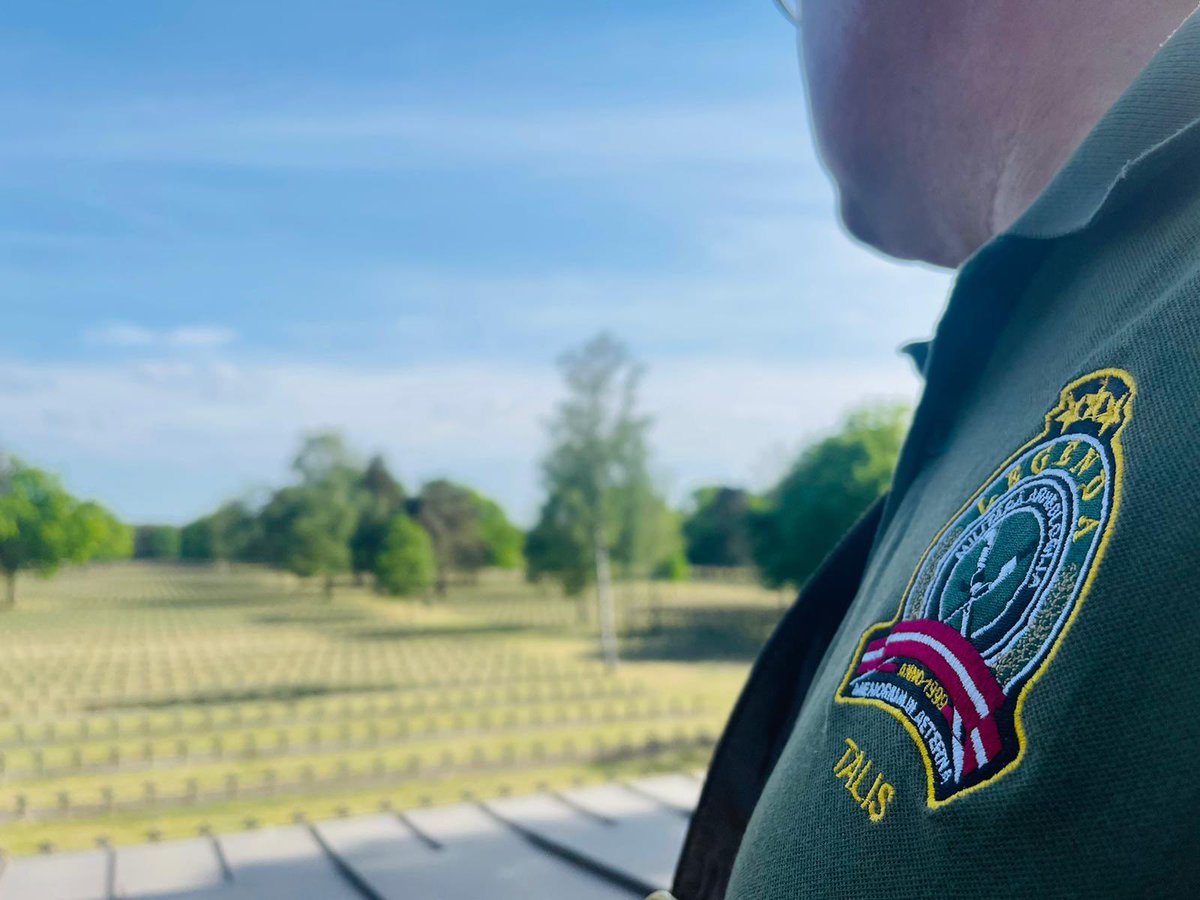 Militracks was such a great show! 

Legenda would like to thank everyone who came to the stand, engaged in debate and made a pledge to help us. 

It was humbling to meet so many nice people and we decided that we will return to Militracks next year!

Legenda team