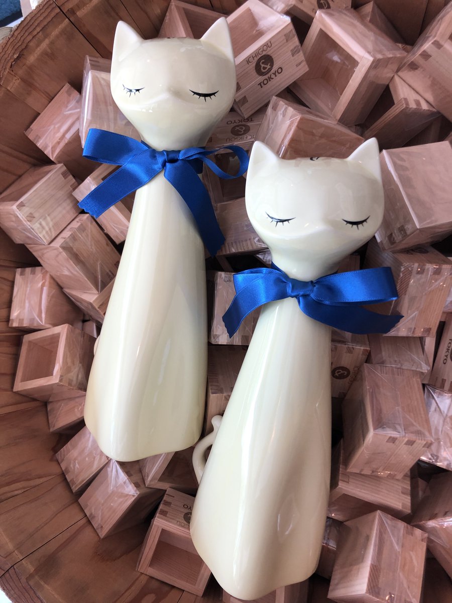 ICHIGOU_SAKE's tweet photo. 日本酒好き
も
猫好き
も
たまらぬ1本

月夜の眠り 黄猫ボトル

#父の日
#日本酒
#月夜の眠り

https://t.co/o3feMlQrxD https://t.co/XaPDU4UFsU