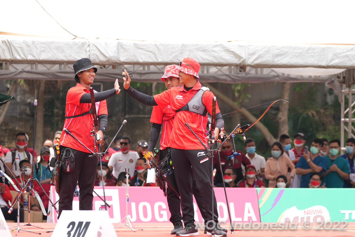 DOMINASI TOTAL 🇮🇩

Indonesia meraih 4 emas dari 5 nomor panahan #SEAGames2021 nomor bergengsi yang dipertandingkan di Olimpiade, recurve.

Bahkan di men's individual, terjadi All-Indonesian Final. 

LUAR BIASA!!!! 
  
📸: NOC Indonesia
