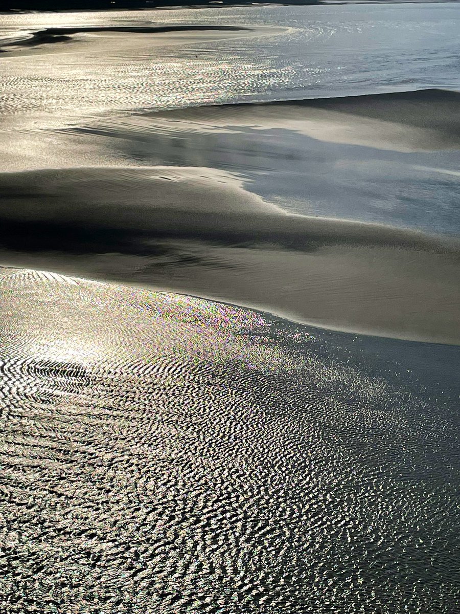 EPMontStMichel's tweet photo. Ambiances et textures de grandes marées au #MontSaintMichel ✨ https://t.co/EHDpQHaE2I