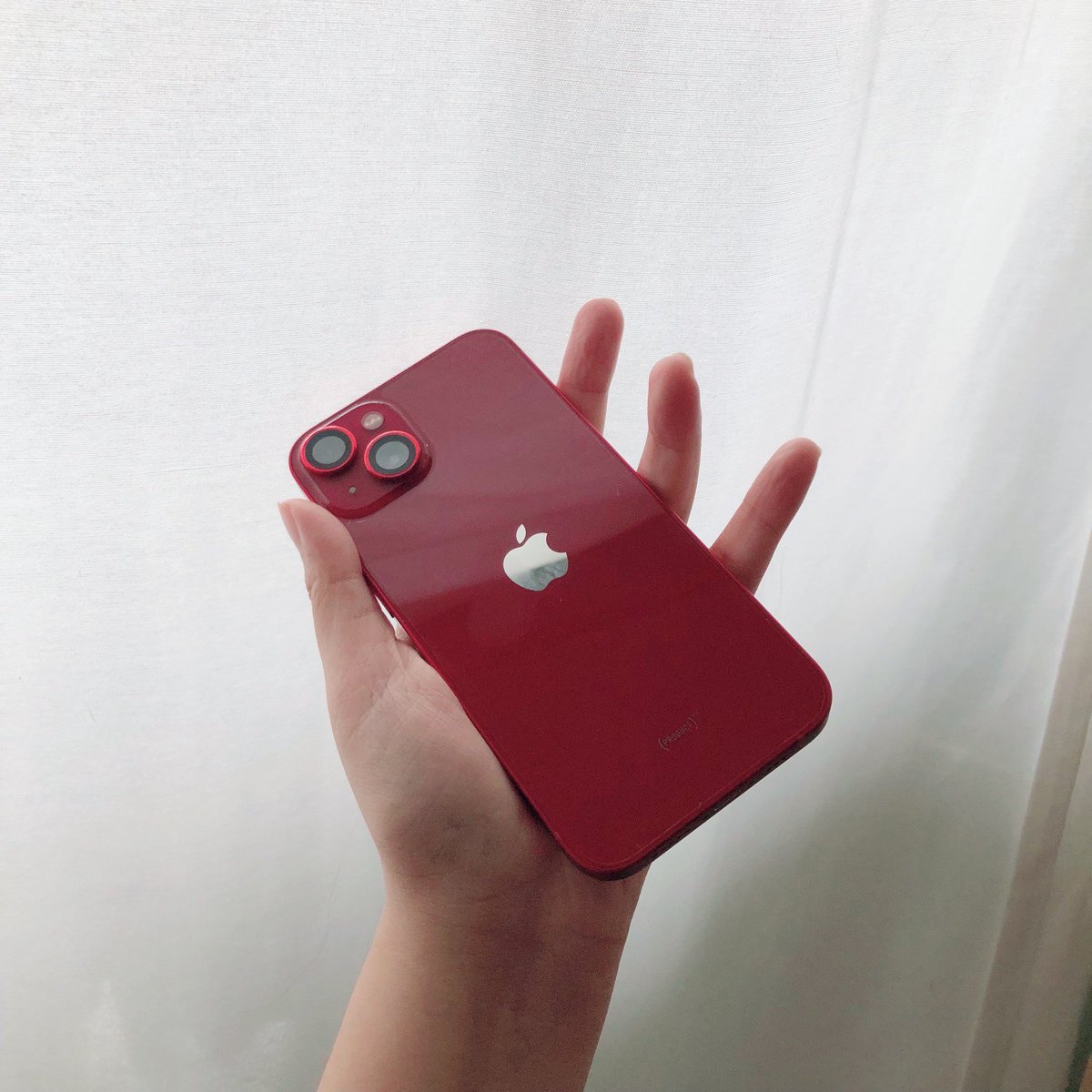 chubbyfarng's tweet photo. ใครกำลังจะซื้อ iphone, apple watch หรือ case ของ apple อันใหม่ ชวนให้ลองพิจารณา product red ดูค่ะ 🍅 เพราะกำไร 50% จะเป็นของ (RED) องค์กรที่ซัพพอร์ตผู้คนที่ใช้ชีวิตกับ HIV เราเพิ่งซื้อมา ไปอ่านข้อมูลดูเจอว่า 15 ปีที่ผ่านมา เค้าสมทบไป~8000 ล้านบาทแล้วอ้ะ ดีจังเนอะ https://t.co/JglUtM1qnI