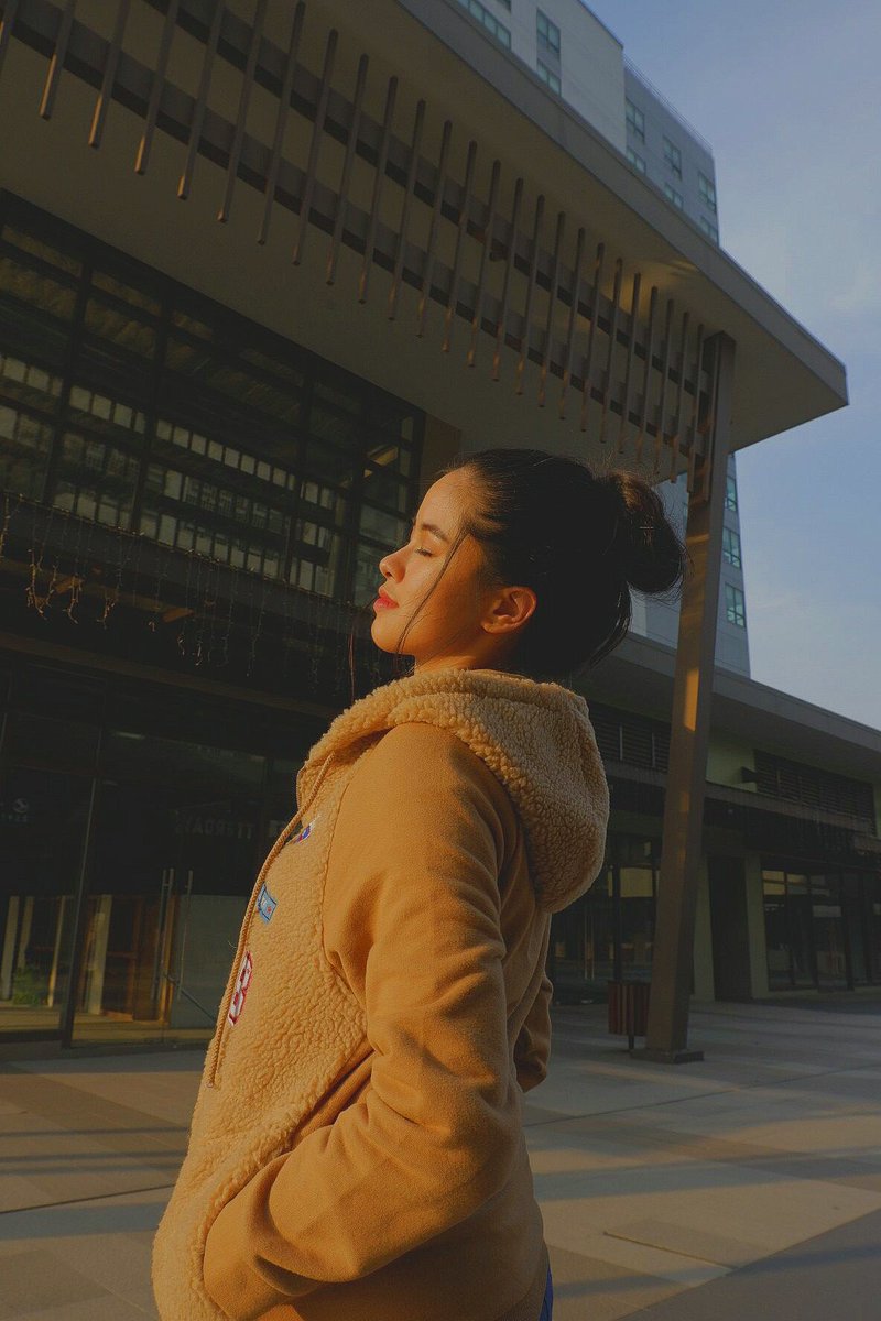 “You've healed too much to settle for anywhere that doesn't make you feel loved, appreciated and respected.” – Pammy

<a href="/KissesDelavin/">Kisses Delavin</a> | #KissesDelavin