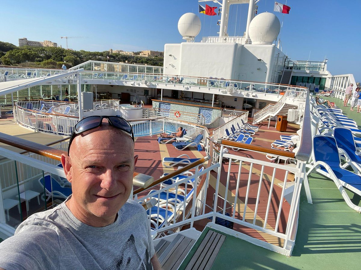 darkerside1's tweet photo. Sentirsi molto fortunati -"Feeling very lucky", working on the Aurora @pandocruises  this week as part of the entertainment team, as you can see we are visiting many of the Italian ports.
Back in the UK Thursday to work in Marlow, this week will be from Bagnoregio to Bucks! https://t.co/BvQfw8R7Ta