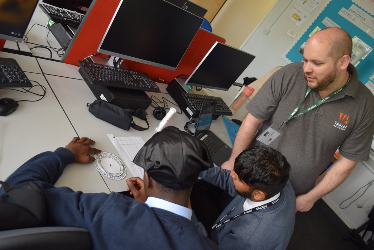 ColtonHillsCS's tweet photo. This morning we welcomed Ross from @TabletAcademyUKCyber to host a cyber security class for our sixth formers. Students were issued clues to crack the code into the laptops provided and then try to access the locked laptop in the secure briefcase.
#cyberclass #computersecurity https://t.co/jJEO6ShaJo