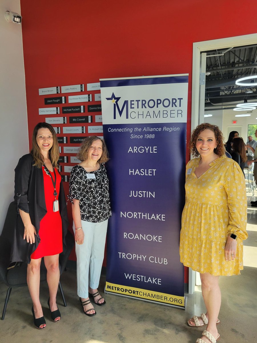 Great morning with the Metroport Chamber at the Business Builder networking breakfast in @TownArgyle. Thank you for letting us host such a dynamic group of area leaders. #chamber #community