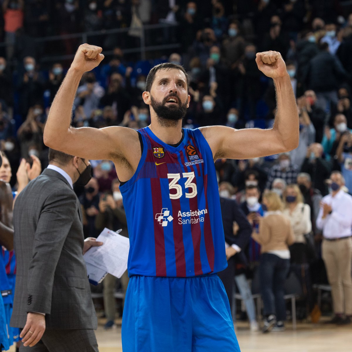 🔥 SORTEO 🔥 ¿Quieres una camiseta del FC Barcelona y un balón de la <a href="/EuroLeague/">EuroLeague</a>? 🤩

✅ Síguenos
✅ Y haz RT hasta reventar el botón 🤯

¡El Clásico comienza aquí! 🙌 Tienes hasta el jueves 19 de mayo a las 21h para participar

Bases legales: bit.ly/3LoY7HV